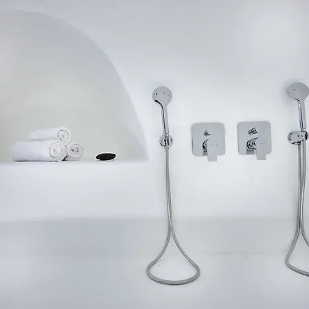 Opera Mansion サントリーニ